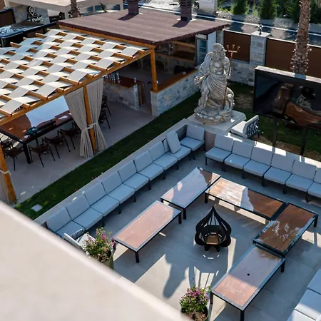 Hh Point Luxury