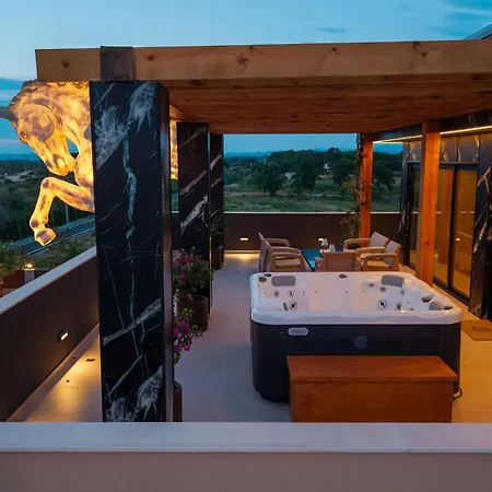 Hh Point Luxury Villa Durrës