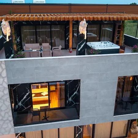 Hh Point Luxury *