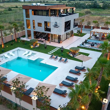 Hh Point Luxury * Durrës