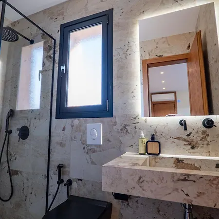Hh Point Luxury Villa Durrës