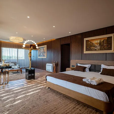 Hh Point Luxury * Дуррес