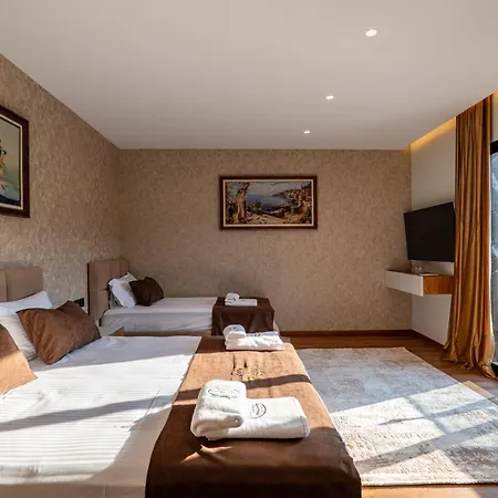 Hh Point Luxury * Дуррес